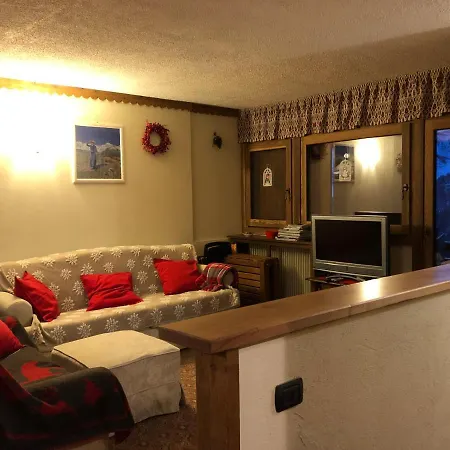 Il Gioiello Di Cervinia Апартаменти *